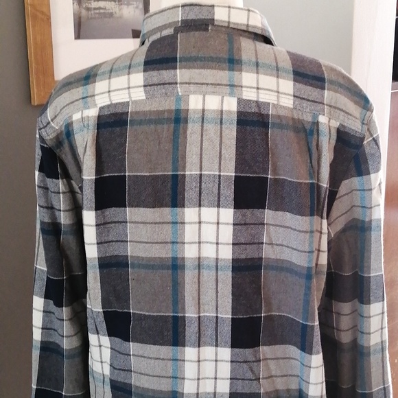 NWT Old navy plaid flannel shirt M Long sleeve cotton Blue gray white mens women - Picture 6 of 10